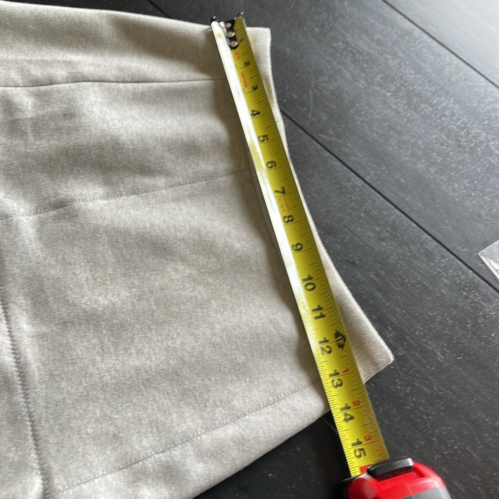 Madewell Mini Skirt in bonded jersey fabric size 2 - Picture 5 of 8